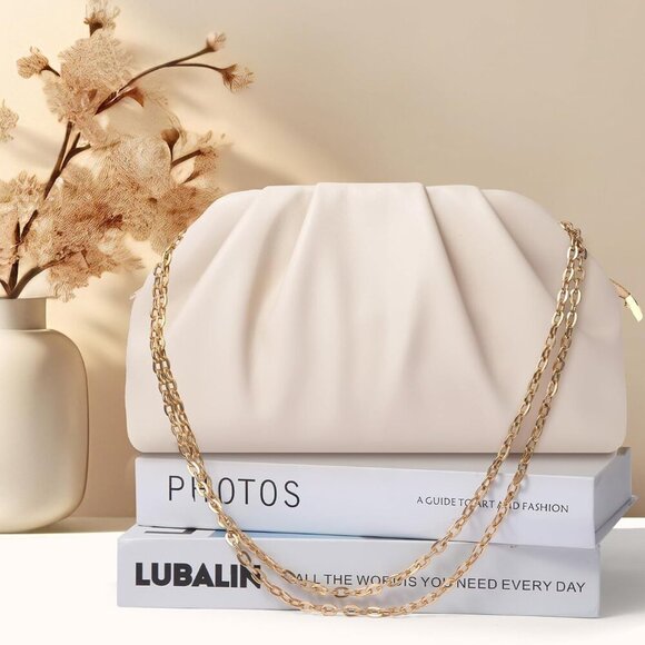 Chic Vegan Leather Pleated Clutch Purse - Elegant Evening Bag for Weddings - Picture 3 of 7